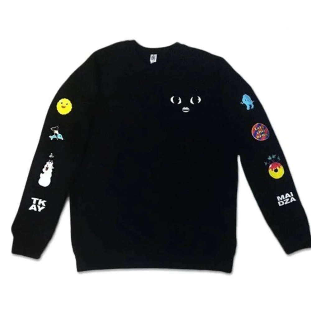 Tkay Maidza black sweater